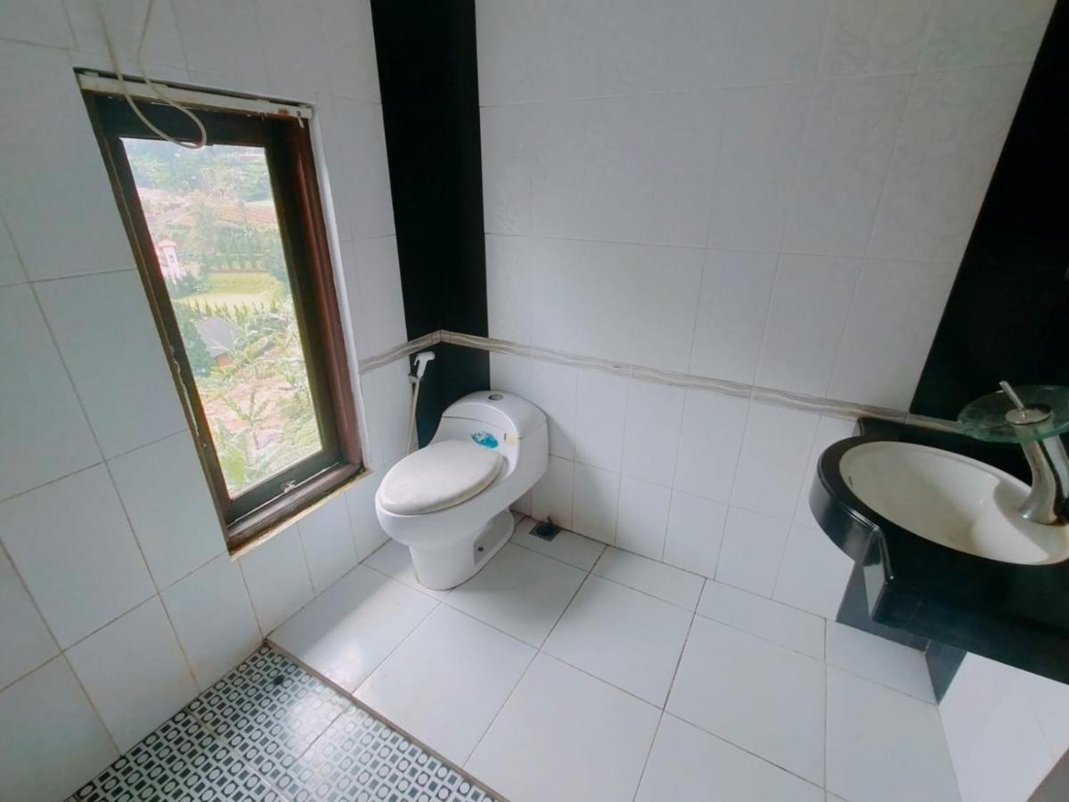 Villa Santika Puncak Pass Cimacan Bagian luar foto