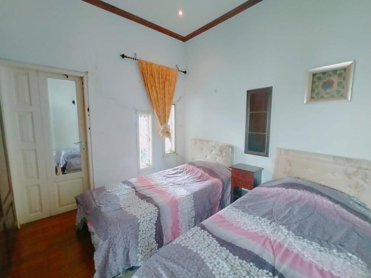 Villa Santika Puncak Pass Cimacan Bagian luar foto